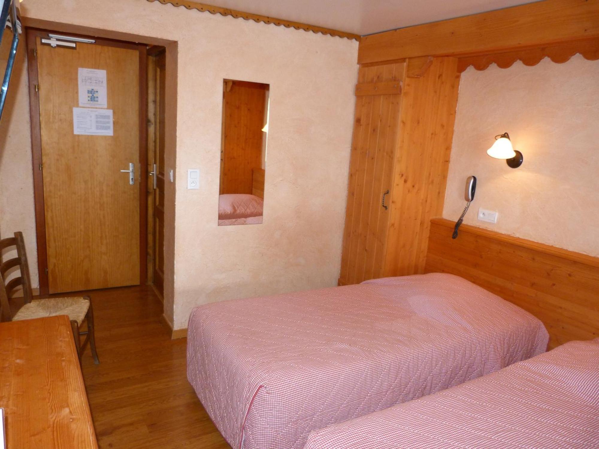 Hotel Belalp Chatel Luaran gambar
