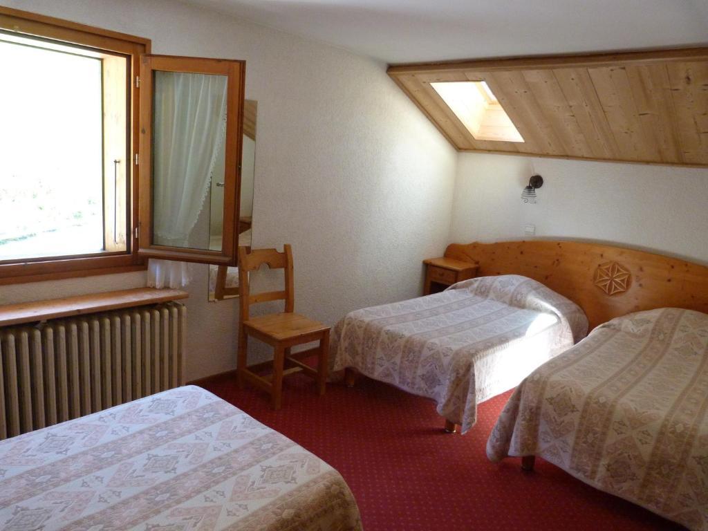 Hotel Belalp Chatel Bilik gambar