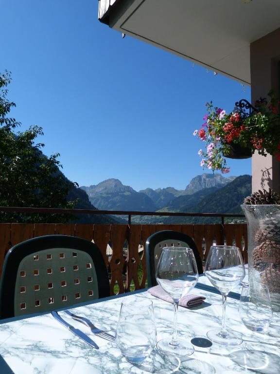 Hotel Belalp Chatel Luaran gambar